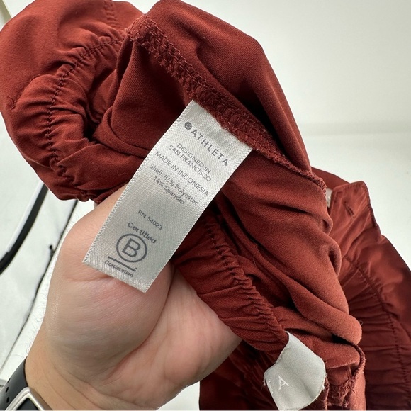 Athleta Skyline Pant Paperbag Waist Adirondack Brown Pants Size 6 - Picture 6 of 7